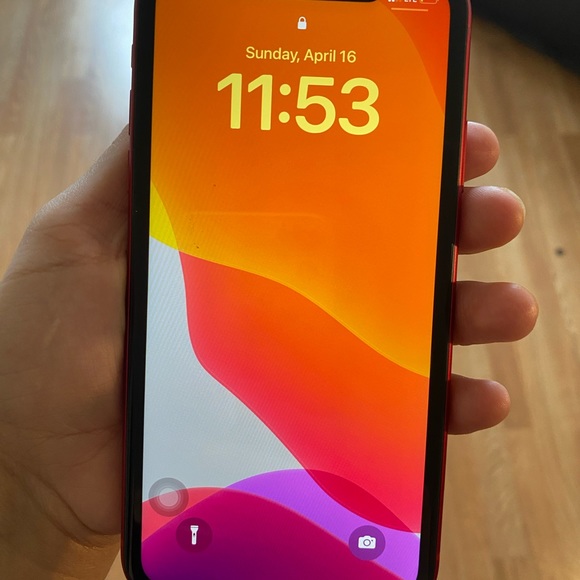 IPhone 11 red